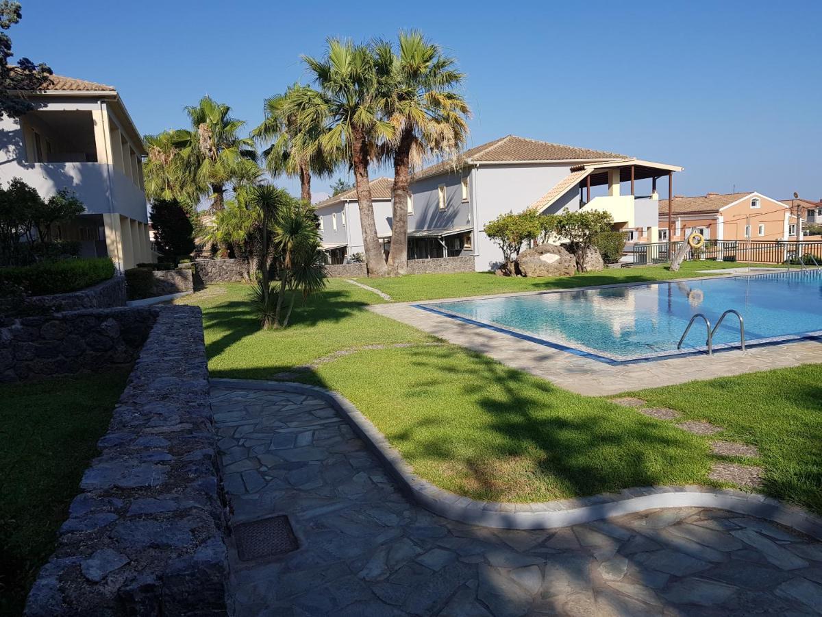 Asteraki Aparthotel Gouvia Exterior photo