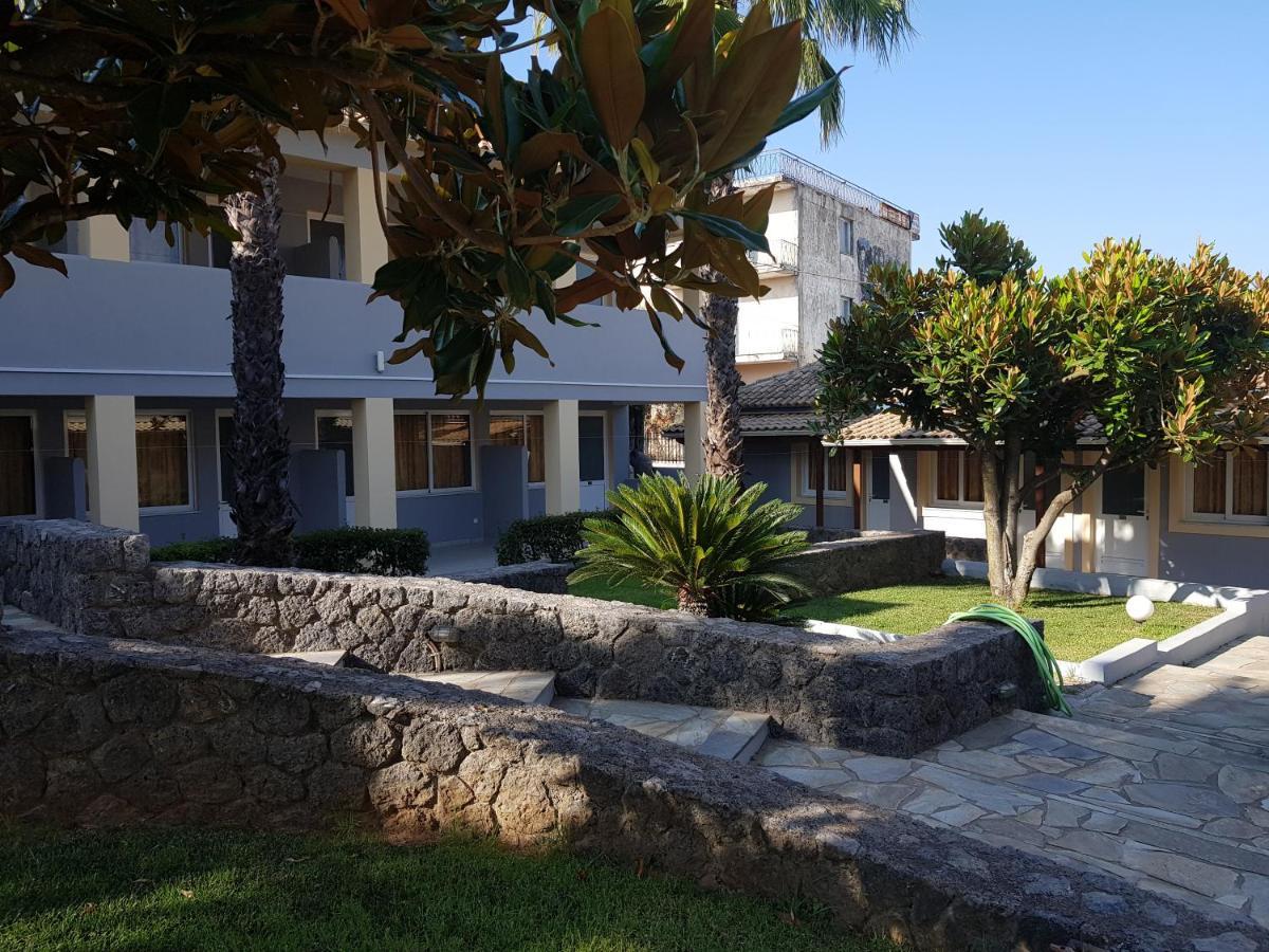 Asteraki Aparthotel Gouvia Exterior photo
